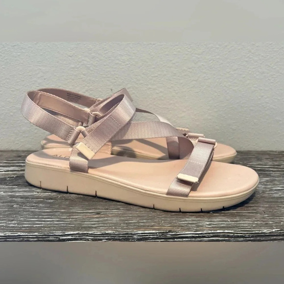 Aldo EOWENIEL Women's Fabric Sandals with Flat Heels‎ Size 11 - Picture 4 of 9